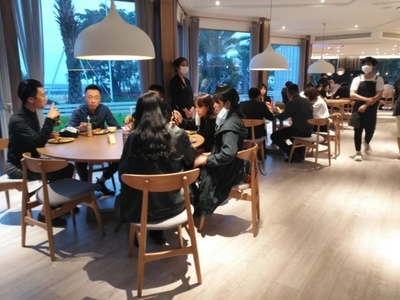 海泉灣·時光序巨幕央座產品推介會圓滿落幕，引領國內旅游新體驗